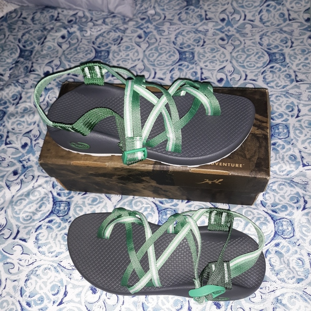 Chacos - Picture 2 of 4